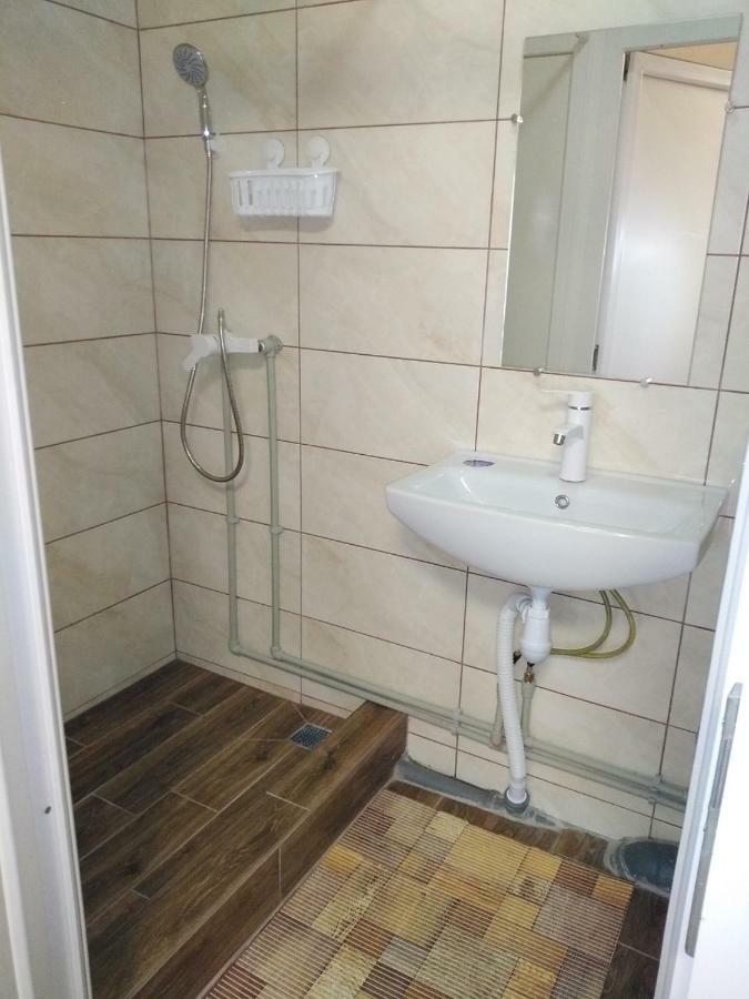Курортный Отель Анастасия 科布列韦 外观 照片